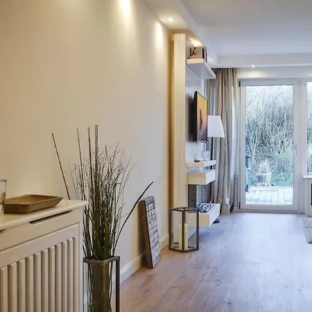 N 1 Apartment