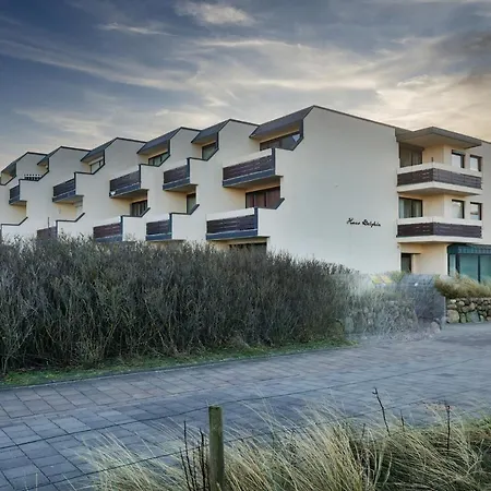 N 1 Apartment *